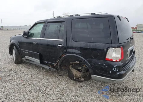 2004 Lincoln Navigator z USA, uszkodzony, nr VIN 5LMFU28R44LJ35959